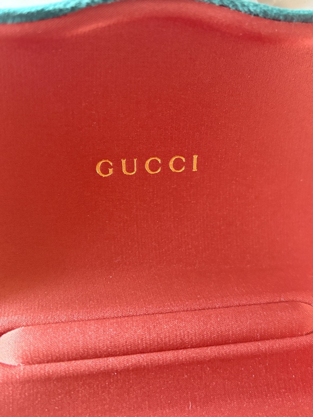 Gucci Emerald Velvet Hard Shell Eyewear Case - Picture 8 of 9
